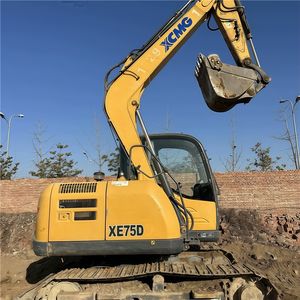 Excavadora de cadenas 95% nueva en venta con motor Hengli Hydraulics, modelo 2018 - Product Image 4