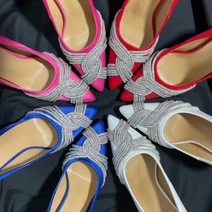 Chaussures à talons hauts en satin de luxe pour femmes, avec cristaux, bout pointu fin, tendance mode été, plusieurs couleurs, fabrication directe OEM - Product Image 3