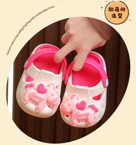 Chaussures de plage pour enfants, nouvelles chaussures d'été en EVA antidérapantes pour enfants de petite et moyenne taille, dessin animé, extérieur, maison - Product Image 6