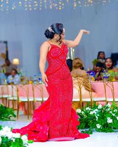 Precioso <span class=keywords><strong>vestido</strong></span> de fiesta <span class=keywords><strong>rojo</strong></span> apliques rebordear vestidos de noche trompeta Aso Ebi plisado sirena vestidos formales con cuentas sin mangas - Product Image 4