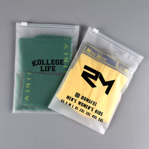 OEM personalizado de alta resistencia PE plástico resellable camisetas bolsas diseño con cremallera Serigrafía a prueba de humedad reciclable para calcetines - Product Image 6