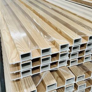 Panel de Pared Decorativo WPC Coextruido de Bambú, Fibra Metálica y Madera, Resistente al Agua, Acabado Carbón, para Interiores y Exteriores, Económico, de Fábrica OEM - Product Image 3