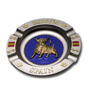 Cendrier en métal sculpté sur mesure, souvenir de voyage - Product Image 1