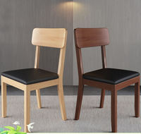 Chaises de salle à manger en bois de style minimaliste, très demandées, avec coussins capitonnés, mobilier de restaurant, chaises en cuir sur mesure.