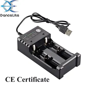Ce认证B02U 18650 2插槽通用USB智能电池充电器，适用于16340 18650 26650可充电锂离子电池