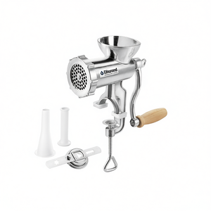 Juego de picadora de carne Metaltex con accesorio para prensar galletas, embudo para salchichas, manivela de madera y abrazadera para mesa - Product Image 2