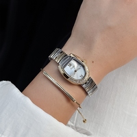 Montres Shigaodi transfrontalières pour femmes, en forme de fer à cheval, à quartz, tendance, personnalisables et étanches, vente en gros