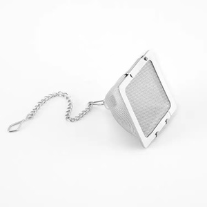 Bán Buôn Thêm Tốt Lưới Trà Lọc Infuser Kim Tự Tháp Hình Dạng 304 Thép Không Gỉ Với Chuỗi Di Động Thiết Kế Đánh Bóng Thìa - Product Image 5