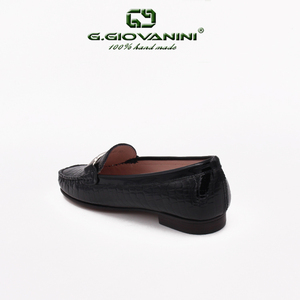 Mocassins classiques britanniques en cuir gaufré façon croco pour femme, chaussures plates à boucle métallique à enfiler, personnalisables - Product Image 5