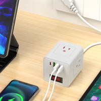 Multiprise cube avec ports USB et câble d'extension, prise américaine plate