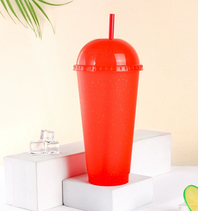 Vasos de paja en forma de paraguas de moda Vasos de helado en polvo brillante Suministro de bebidas frías para venta al por mayor. - Product Image 4