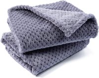 Couverture de jet super douce violet clair Premium flanelle soyeuse polaire feuilles motif couverture de lit légère utilisation toutes saisons