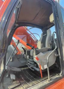 Alta qualità usato Dosan DX300LC escavatore Shanghai vendita calda con Doosan originale motore macchine da costruzione a basso prezzo - Product Image 3