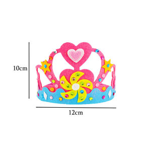 Marca de girasoles 2025, superventas, Mini corona de princesa, tela no tejida DIY artesanal de juguete, gemas multicolores para <span class=keywords><strong>pasta</strong></span> creativa para niños - Product Image 2