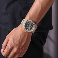 Jam Tangan Pria Quartz Bulat Hip Hop Iced Out dengan Tali Baja Paduan Skala Romawi Bertabur Rhinestone Penuh, Grosir Pabrik