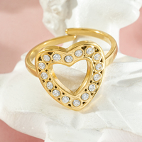 Bague creuse en acier inoxydable plaqué or 18 carats avec finition dorée brillante et incrustation de zircone, style ouvert, pour mariage, usage quotidien, cadeau