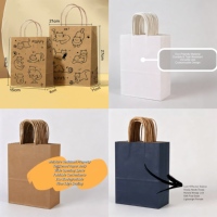 Sacs de transport en papier kraft naturel jetables en gros avec poignées torsadées, sacs de courses écologiques recyclables pour boutiques, cosmétiques, vêtements et gâteaux