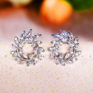Boucles d'oreilles en cristal d'or blanc, en argent 925, en forme de plante, serties de pierres, bijoux de mariage romantiques pour femmes - Product Image 5