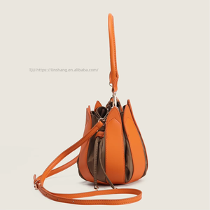 Design Handheld Lotus <b>Lantern</b> PU Polyester <b>Large</b> Capacity High-End Small Carry Fashionable All-Match Shoulder Tanjing - Product Image 2