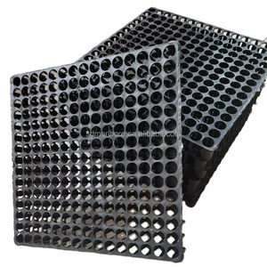Plaque de drainage HDPE 500 mm pour systèmes de toiture de <span class=keywords><strong>garage</strong></span> modernes, aménagements paysagers, bassins, terrains de football et terrains de golf - Product Image 1