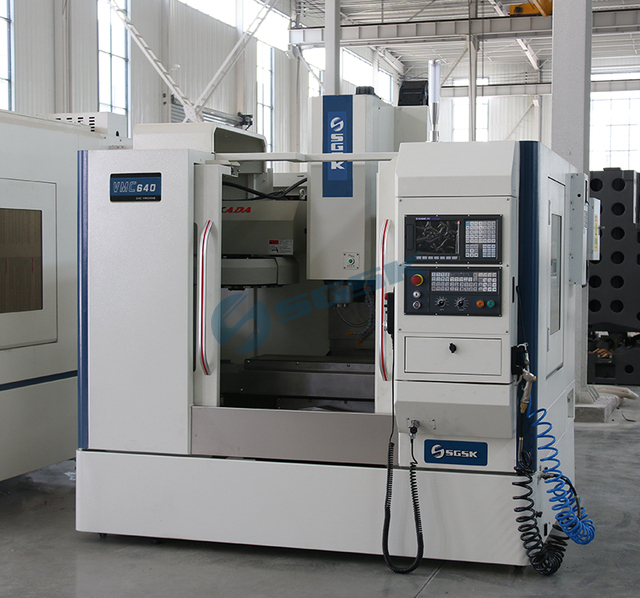 Hot sales 5 Axis CNC Machining Center with high quality