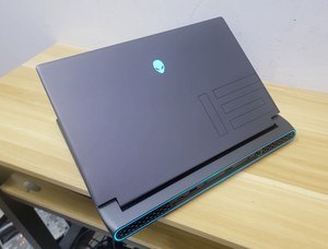 Laptop con Processore Intel Core I7-9750H, 16GB di RAM e 1TB di Memoria, Computer Portatile di Seconda Mano - Product Image 2