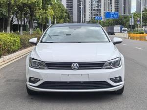 Voiture d'occasion très demandée : Volkswagen Lamando 280TSI DSG Comfort <span class=keywords><strong>2018</strong></span>, berline <span class=keywords><strong>essence</strong></span> 150 ch, 7DCT, style coupé sportif - Product Image 4