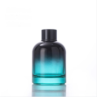 Nouvelle conception de flacons diffuseurs ronds de 7 oz (200 ml) en gros, flacons diffuseurs en verre vides, flacons diffuseurs de luxe avec bouchon à vis