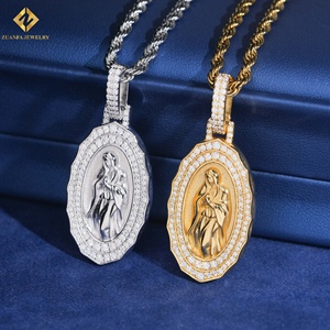 จี้พระแม่มารีประดับมอยส์ซาไนต์ เงินแท้ 925 ชุบทอง 18K พร้อมใบรับรอง GRA เหมาะสำหรับทั้งชายและหญิง สไตล์คาทอลิก - Product Image 4