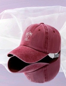 Casquette de baseball 6 panneaux de haute qualité avec logo personnalisé brodé, effet délavé et vieilli, en coton éponge velours, style 'Dad' avec lettres effet usé - Product Image 4