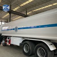 Camion-citerne diesel d'occasion HOWO 6x4 robuste en acier au carbone, réservoir de 30 m³, moteur 351-450 ch, Poids total autorisé au sol (PTAS) 10-15 tonnes, Capacité de charge 11-20 tonnes, Transmission manuelle