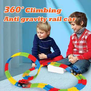 Piste de voiture anti-gravité Boss Hog, ensemble de jeu d'intérieur 92 pièces pour enfants, apprentissage précoce et divertissement avec un design d'orbite coloré - Product Image 5
