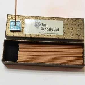 Incienso Natural de Sándalo y Agarwood sin Bambú, Hecho con Hierbas Naturales - Product Image 1