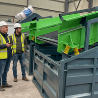 Tamis vibrant électrique en acier au carbone haute efficacité pour le traitement des roches et le criblage du compost de surface