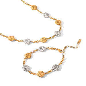 Ensemble collier et bracelet en acier inoxydable bicolore plaqué or 18 carats, motif fleur de rose, vintage, cadeau <span class=keywords><strong>pour</strong></span> <span class=keywords><strong>femme</strong></span>, résistant à l'eau, ne ternit pas - Product Image 1