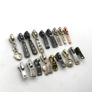 HOT SALES Customized #5 Nylon Metal Zip <b>Pullers</b> for Bags - Product Image 2