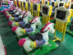 Simulateur d'arcade à pièces <span class=keywords><strong>de</strong></span> monnaie Offre Spéciale, machine <span class=keywords><strong>de</strong></span> jeu <span class=keywords><strong>de</strong></span> course <span class=keywords><strong>de</strong></span> cheval électronique - Product Image 3