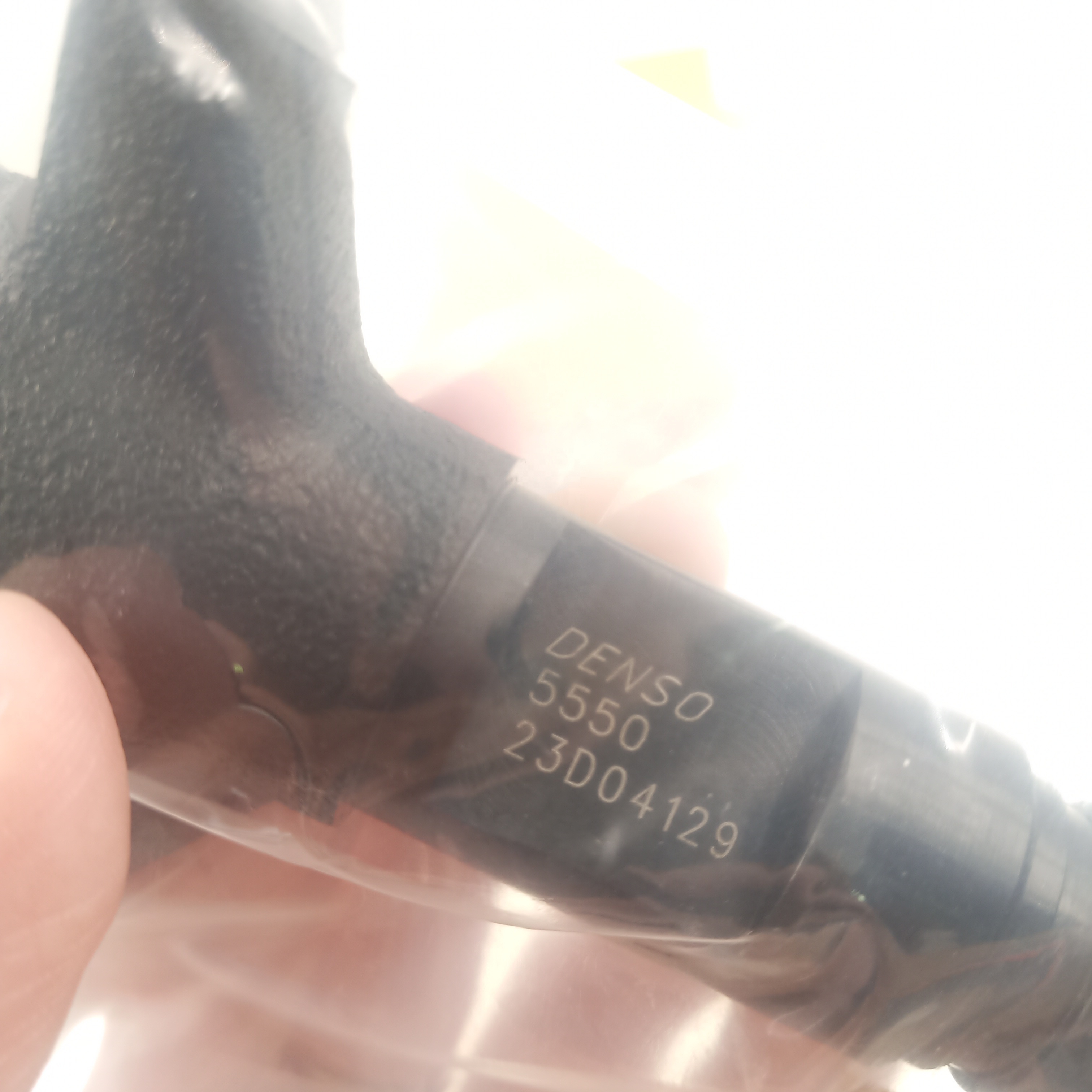 Diesel Engine Fuel Injector 095000-5550 Common Rail Injection Nozzle 33800-45700 For HYUNDAI HD78