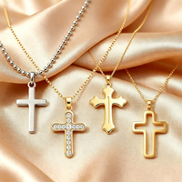 Collier pendentif croix personnalisable avec gravure, crucifix creux Jésus, collier religieux pour hommes et femmes, cadeau de baptême, bijoux