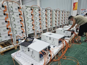 Inversor Híbrido Trifásico Deye SUN-125K-SG02HP3-EU-GM10 100 KW 125KW 380V 400V Inversor de Energía Solar Híbrido - Product Image 2