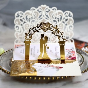 Élégante carte d'invitation de mariage 3D découpée au laser avec motif cœur pour fête prénuptiale, fiançailles ou événement - Product Image 2