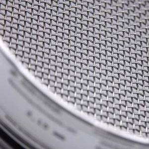 แผงกรองสั่นสะเทือนความถี่สูง 520 สำหรับการทำเหมืองราคาประหยัด ใช้ตะแกรงลวดสำหรับการทำเหมืองทอง - Product Image 2