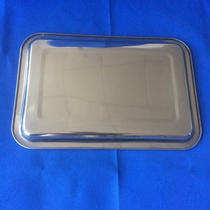 Bandeja Cuadrada de Acero Inoxidable 32x22cm, Plato para Comida Grueso e Irrompible para Uso en Barbacoas y Cenas - Product Image 5