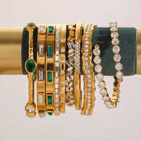 Pulsera Ajustable de Acero Inoxidable con Zirconia Verde y Oro de 18k J&D