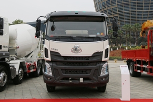 Camion-citerne Dongfeng 6x2 25 tonnes pour liquides inflammables, camion-citerne diesel robuste pour le transport d'huile - Product Image 6