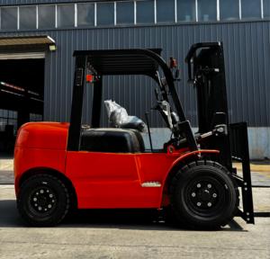 Carretilla elevadora diésel HSLLIFT de <span class=keywords><strong>5</strong></span> toneladas XINCHAI 490 Euro <span class=keywords><strong>5</strong></span>, motor japonés para asiento <span class=keywords><strong>Toyota</strong></span>, neumático sólido de combustión interna todoterreno - Product Image 3