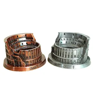Wholesale Iron Crafts Italy Tourist Souvenir Antique 3D Roma Colosseum Model for Home Decoration