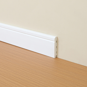 خطوط تزيينية حديثة بيضاء من البلاستيك PS، قواعد بلاستيكية للأرضيات - Product Image 1