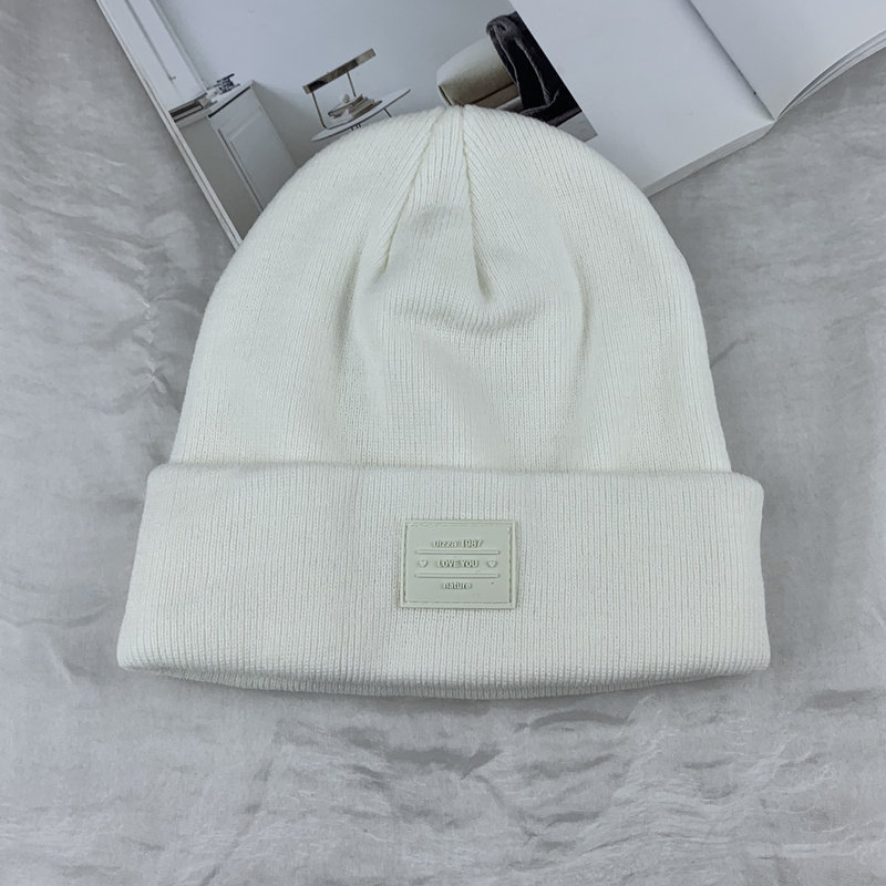 Heng Xing High Quality Custom Plain Hats For Winter Solid Color Unisex Beanie Cap Fashion Acrylic Autumn Winter Knit Beanie