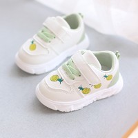 Chaussures pour enfants à semelle souple blanches, chaussures à motif de fraises, chaussures décontractées pour filles, baskets blanches pour enfants, chaussures à LED pour enfants